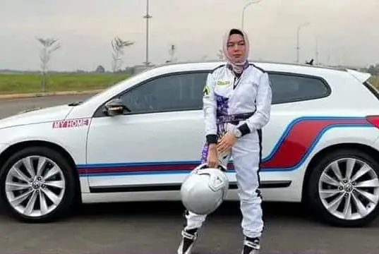 Keren Jasa! Batik Khas Kabupaten Tangerang Masuk Kedunia Otomotif Keren Jasa! Batik Khas Kabupaten Tangerang Masuk Kedunia Otomotif