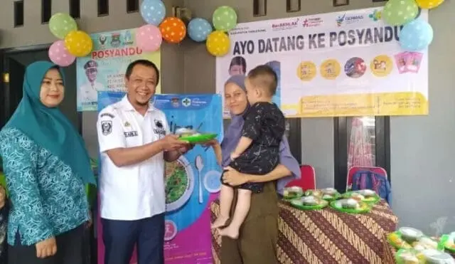 Puskesmas Kronjo Kerja Sama TP PKK Ajak Masyarakat untuk Konsumsi Protein Hewani Puskesmas Kronjo Kerja Sama TP PKK Ajak Masyarakat untuk Konsumsi Protein Hewani