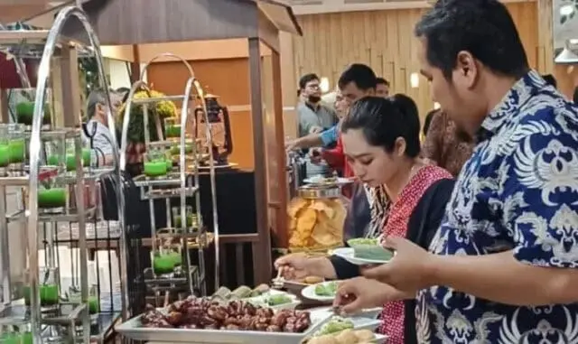 Hotel Golden Tulip Essential Tangerang Siapkan 100 Menu Berbuka Puasa, Cek Harganya? Hotel Golden Tulip Essential Tangerang Siapkan 100 Menu Berbuka Puasa, Cek Harganya?