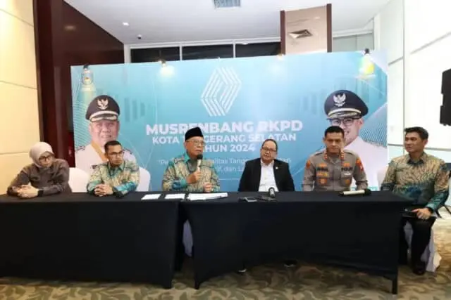 Buka Musrenbang RKPD Tangsel, Benyamin Jelaskan Empat Prioritas Pembangunan Tahun 2024 Buka Musrenbang RKPD Tangsel, Benyamin Jelaskan Empat Prioritas Pembangunan Tahun 2024