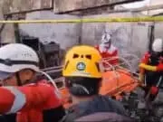 Ibu Dan Anak Tewas Berpelukan Saat Terbakarnya Depo Tangki Pertamina