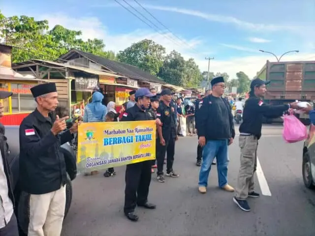 Ultah Ketum JBB Isi Ramadhan Berbagi Takjil Dan Buka Bersama Ultah Ketum JBB Isi Ramadhan Berbagi Takjil Dan Buka Bersama