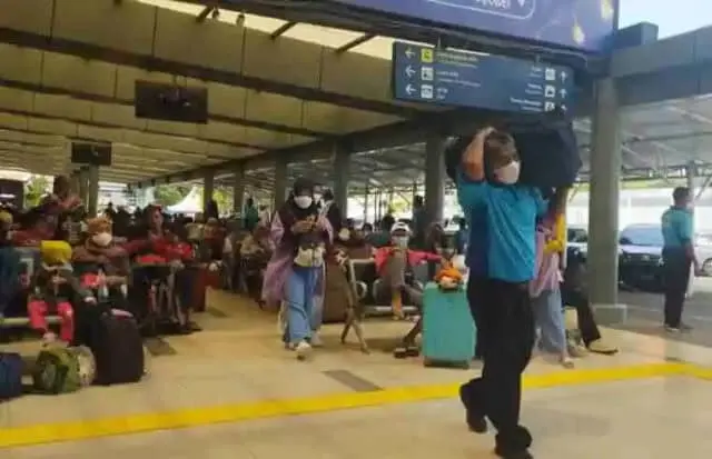 KAI Mencatat Sudah 24.000 Pemudik Sudah Diberangkatkan Dari Stasiun Senen KAI Mencatat Sudah 24.000 Pemudik Sudah Diberangkatkan Dari Stasiun Senen