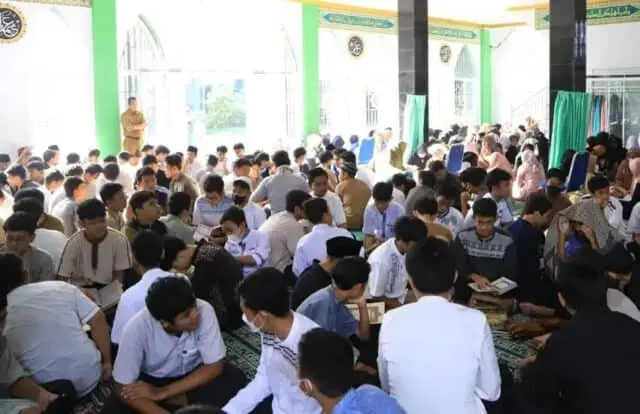 Disdik Kota Tangerang Laksanakan Sanlat Ramadan Tingkat SD dan SMP Disdik Kota Tangerang Laksanakan Sanlat Ramadan Tingkat SD dan SMP