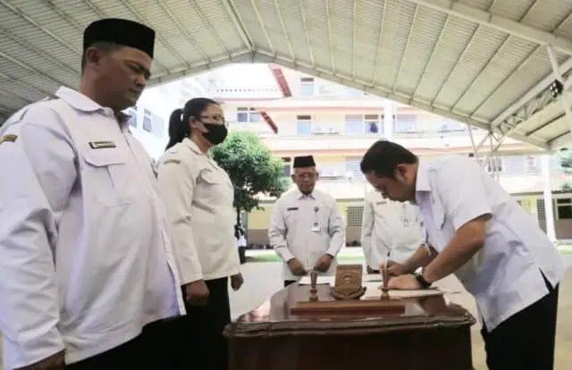 1.735 Guru P3K Lingkup Kota Tangerang Resmi Dilantik Wali Kota 1.735 Guru P3K Lingkup Kota Tangerang Resmi Dilantik Wali Kota