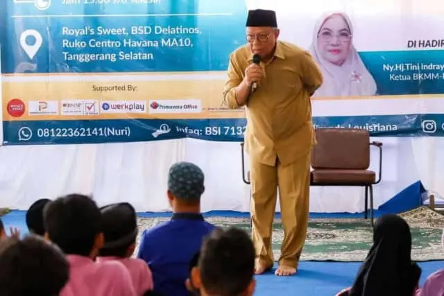 Hadiri Santunan Anak Yatim, Benyamin Berpesan untuk Terus Belajar Hadiri Santunan Anak Yatim, Benyamin Berpesan untuk Terus Belajar
