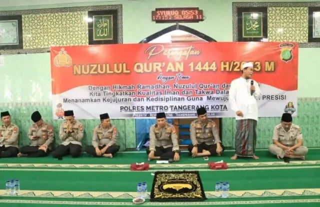 Polres Metro Tangerang Kota Gelar Nuzulul Qur'an, Harapkan Polisi Jujur dan Disiplin Polres Metro Tangerang Kota Gelar Nuzulul Qur'an, Harapkan Polisi Jujur dan Disiplin