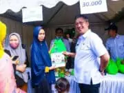 Sekda Bambang Buka Bazar Ramadan di Kecamatan Setu Tangsel Sekda Bambang Buka Bazar Ramadan di Kecamatan Setu Tangsel