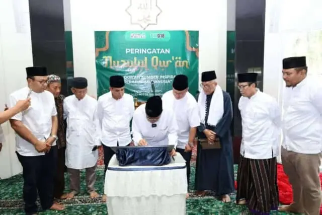 Resmikan Masjid Nurul Ikhwan, Benyamin Berpesan untuk Memakmurkannya Resmikan Masjid Nurul Ikhwan, Benyamin Berpesan untuk Memakmurkannya