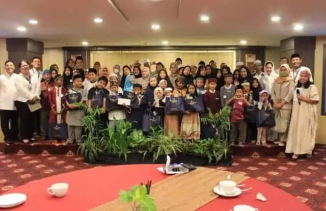 Ramadan Kareem, Golden Tulip Essential Tangerang Berbagi Bersama Yatim Piatu Ramadan Kareem, Golden Tulip Essential Tangerang Berbagi Bersama Yatim Piatu
