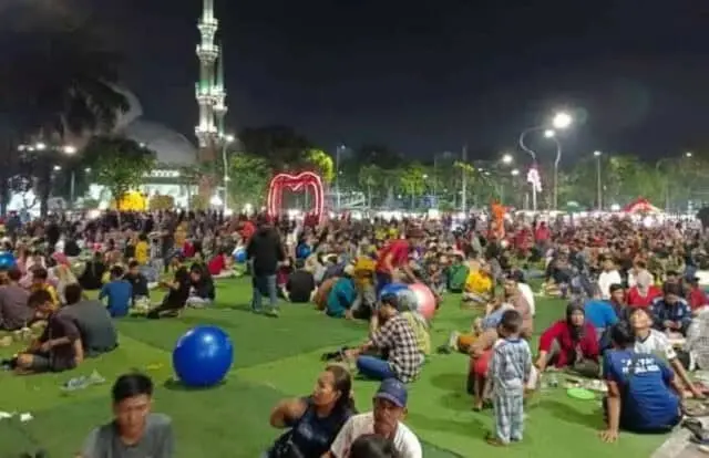 Libur Lebaran, Taman-Taman di Kota Tangerang Tumpah Diserbu Warga Berwisata Libur Lebaran, Taman-Taman di Kota Tangerang Tumpah Diserbu Warga Berwisata