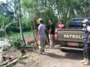 Kasie Satpol PP Kecamatan Kemiri saat sidak lokasi penumpukan kotoran Ternak, Foto, Pelitabanten.com. (dok)