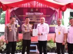 Bupati Zaki Hibahkan Tanah dan Bangunan Eks Kantor Kecamatan Jayanti ke Polresta Tangerang Bupati Zaki Hibahkan Tanah dan Bangunan Eks Kantor Kecamatan Jayanti ke Polresta Tangerang