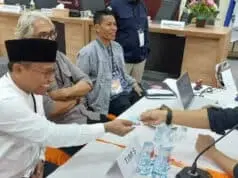 Miptahudin Resmi Daftar Calon Anggota DPD RI dari Banten ke KPU Miptahudin Resmi Daftar Calon Anggota DPD RI dari Banten ke KPU