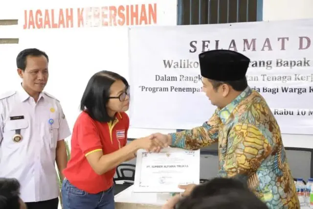 Mantap! Alfamart Serap Kerja 83 Penyandang Disabilitas Tangerang Raya Mantap! Alfamart Serap Kerja 83 Penyandang Disabilitas Tangerang Raya