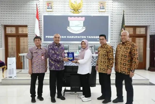 Pemkab Tangerang Siap Jalin Hubungan Baik dengan Universitas Negeri Padang Pemkab Tangerang Siap Jalin Hubungan Baik dengan Universitas Negeri Padang