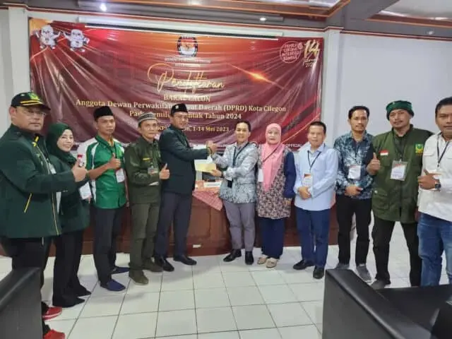 DPC PBB Kota Cilegon Menyerahkan Data Pencalonan Pemilu 2023 Sebanyak 40 Bacaleg DPC PBB Kota Cilegon Menyerahkan Data Pencalonan Pemilu 2023 Sebanyak 40 Bacaleg