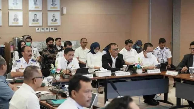 ASDP Bersama Stakeholder Angkutan Ferry Sepakat Tingkatkan Keselamatan Layanan Penyeberangan ASDP Bersama Stakeholder Angkutan Ferry Sepakat Tingkatkan Keselamatan Layanan Penyeberangan