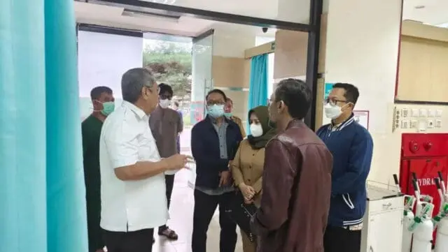 Tiba di Tangsel, Benyamin Langsung Tinjau Kesiapan RSU Pamulang dan Serpong Utara Tiba di Tangsel, Benyamin Langsung Tinjau Kesiapan RSU Pamulang dan Serpong Utara