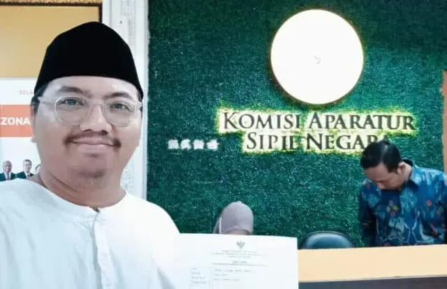 Usai Laporkan Pj Gubernur Banten ke Bawaslu, Aktivis Janur Datangi KASN Usai Laporkan Pj Gubernur Banten ke Bawaslu, Aktivis Janur Datangi KASN
