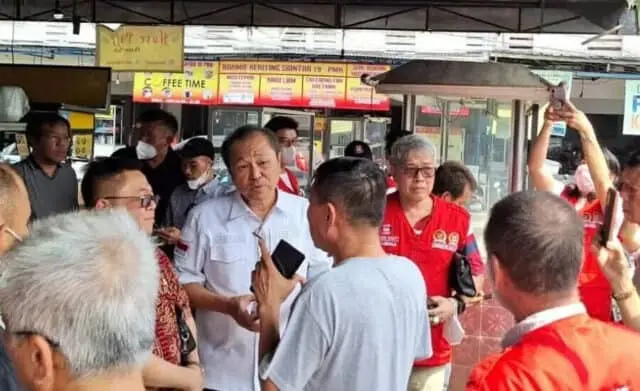 Pembongkaran Ruko Niaga Pluit Berdampak ke Pasar Tumpah, Komisi VI DPR-RI: Jangan Bunuh Usaha Rakyat Pembongkaran Ruko Niaga Pluit Berdampak ke Pasar Tumpah, Komisi VI DPR-RI: Jangan Bunuh Usaha Rakyat