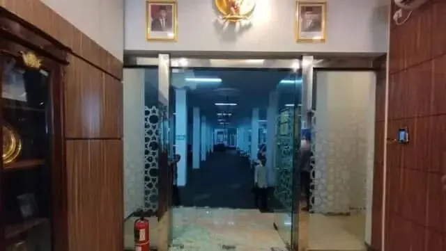 Dua Orang Pegawai MUI Menjadi Korban Penembakan, Dan Diduga Pelaku Penembakan Tewas Dua Orang Pegawai MUI Menjadi Korban Penembakan, Dan Diduga Pelaku Penembakan Tewas