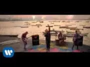Lirik Lagu Hymn For The Weekend - Coldplay