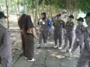Satpol PP Edukasi Siswa yang Nongkrong pada Jam Sekolah di Puspemkab, Foto. (Istimewa)