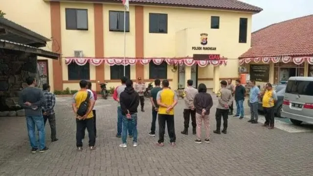 Apel Polsek Panongan Polresta Tangerang ini, Arahan Pawas Kepada Anggota Anggota Polsek Panongan Polresta Tangerang Polda Banten melakukan Apel pagi di halaman Polsek Panongan, Foto. (Istimewa)