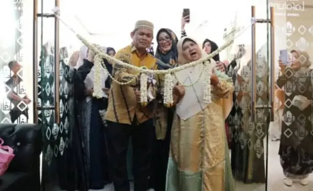 Lafatunnisa Halal Tour dan Travel Hadir Golden Tulip Essentials, Tawarkan Umrah Rp29,5 juta Lafatunnisa Halal Tour dan Travel Hadir Golden Tulip Essentials, Tawarkan Umrah Rp29,5 juta