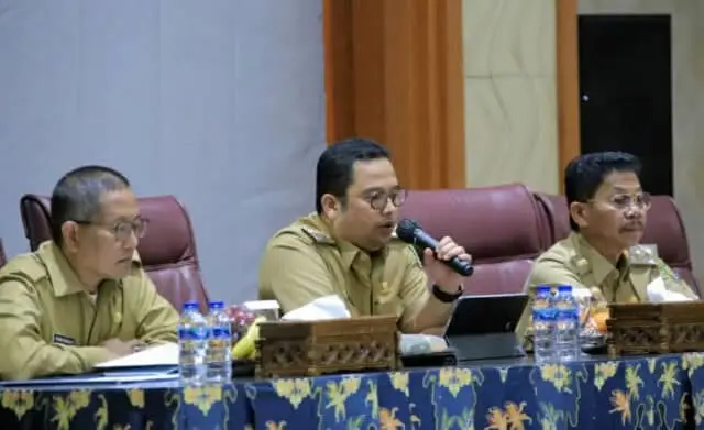 Evaluasi, Walkot Tangerang Tekankan Percepatan Layanan dan Pembangunan Evaluasi, Walkot Tangerang Tekankan Percepatan Layanan dan Pembangunan