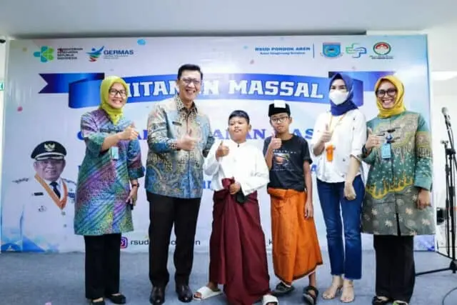 Gelar Khitanan Massal, Sekda Bambang Apresiasi DWP Kota Tangsel Gelar Khitanan Massal, Sekda Bambang Apresiasi DWP Kota Tangsel