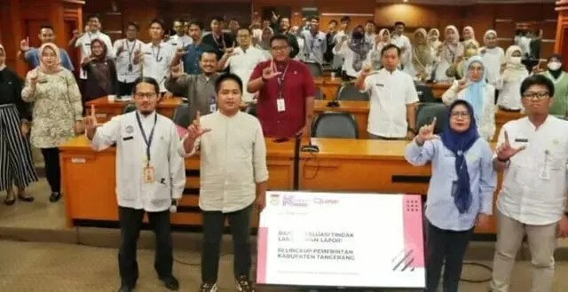 Pemkab Tangerang Memaksimalkan Tindak Lanjut Layanan SP4N LAPOR! Kepala Dinas Komunikasi dan Informatika (Diskominfo) Kabupaten Tangerang, Sesi berfoto bersama. Foto. (Istimewa).