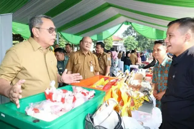 Gerakan Pangan Murah Digelar di Tangsel, Benyamin: Jaga Kestabilan Harga Jelang Idul Adha Gerakan Pangan Murah Digelar di Tangsel, Benyamin: Jaga Kestabilan Harga Jelang Idul Adha