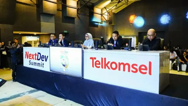 NextDev Summit