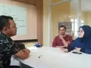 Melayani Dengan Humanis, Bripka Ricky Menjadi Petugas Konsultasi Hukum, Foto. (Istimewa)