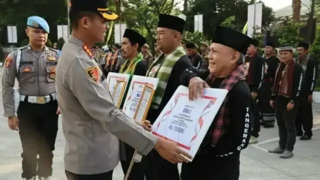 Apel Ketua Satuan Keamanan Lingkungan Polresta Tangerang Kapolresta Tangerang KOMBESPOL Dr.Sigit Dany Setiyono, S.H., S.I.K., M.Sc.Eng. memimpin apel Ketua satuan keamanan lingkungan, Foto. (Istimewa)