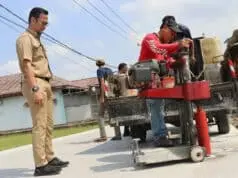 Masyarakat Mekar Baru Apresiasi Pembangunan Jalan Cijeruk-Pasilian Masyarakat Mekar Baru Apresiasi Pembangunan Jalan Cijeruk-Pasilian