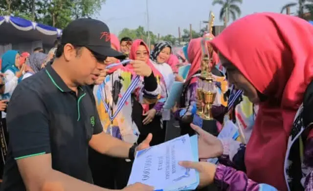 Kota Tangerang Luncurkan Aplikasi E-Dasawisma Kota Tangerang Luncurkan Aplikasi E-Dasawisma