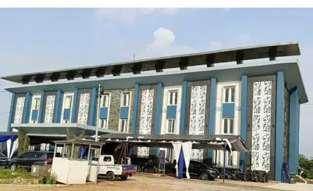 Asrama Haji Kota Tangerang Siap Sambut Kepulangan Jamaah Haji, Mobil Penjemput Berstiker Khusus Asrama Haji Kota Tangerang Siap Sambut Kepulangan Jamaah Haji, Mobil Penjemput Berstiker Khusus
