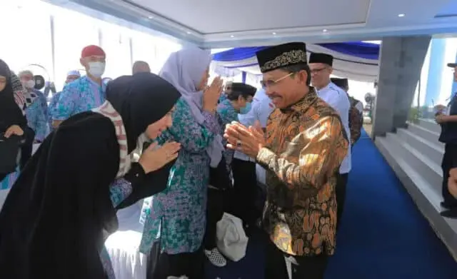 Sachrudin Sambut Kepulangan Jamaah Haji Kloter 7 di Hotel Grand El Hajj Cipondoh Sachrudin Sambut Kepulangan Jamaah Haji Kloter 7 di Hotel Grand El Hajj Cipondoh
