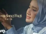Lirik Lagu Menjelang Pagi – Fatin Shidqia Lirik Lagu Menjelang Pagi - Fatin Shidqia