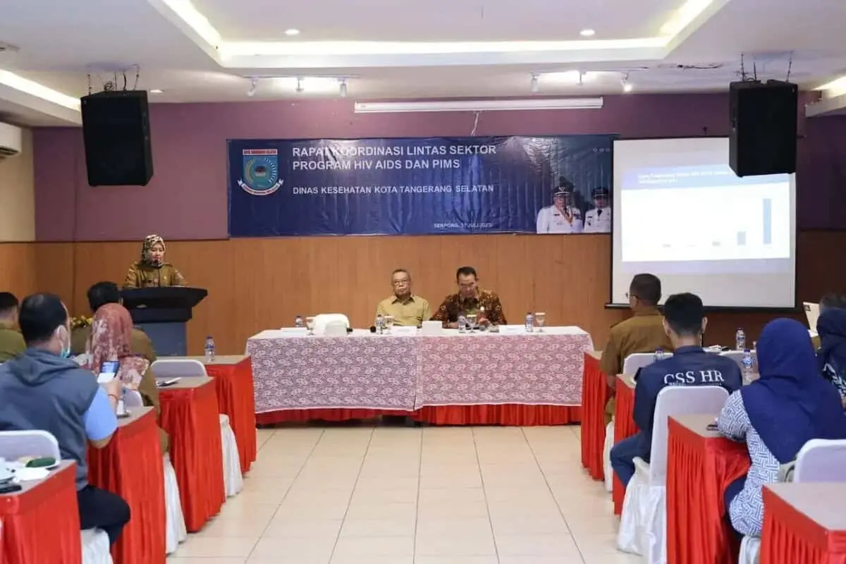 Atasi Persoalan HIV/AIDS, Pemkot Tangsel Siapkan Puluhan Fasilitas Kesehatan Atasi Persoalan HIV/AIDS, Pemkot Tangsel Siapkan Puluhan Fasilitas Kesehatan