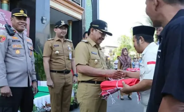 Sachrudin Ajak Warga Meriahkan HUT RI di Wilayah Masing-Masing Sachrudin Ajak Warga Meriahkan HUT RI di Wilayah Masing-Masing