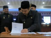 DPRD dan Pemkot Tangerang Sepakati Perubahan KUA-PPAS 2023 DPRD dan Pemkot Tangerang Sepakati Perubahan KUA-PPAS 2023