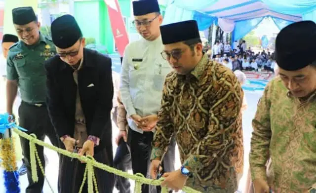 Wali kota Resmikan Gedung MUI di Kecamatan Benda Wali kota Resmikan Gedung MUI di Kecamatan Benda