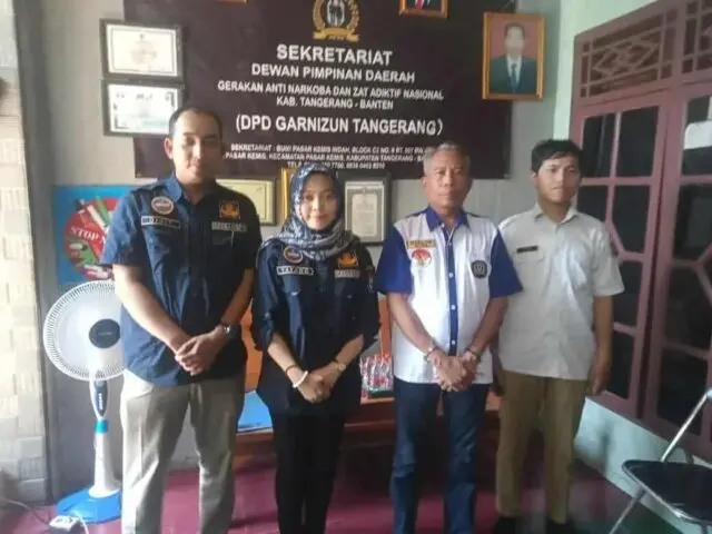 Kantor Sekertariat DPD GARNIZUN Di Kunjungi KESBANGPOL Kabupaten Tangerang Utusan KESBANGPOL mengunjungi kantor sekertariat DPD GARNIZUN yang ada di wilayah perum bumi pasar Kemis, Foto. (Istimewa)