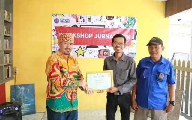 Luar Biasa! Puluhan Mahasiswa Mengikuti Workshop Keterampilan Dasar Jurnalistik Mahasiswa semester VII Universitas Setia Budhi mengadakan workshop keterampilan dasar jurnalistik, Foto. (Istimewa)