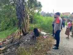 Polisi Awasi Warga Tidak Sembarang Bakar Sampah dan Ban Bekas di Tangerang Polisi Awasi Warga Tidak Sembarang Bakar Sampah dan Ban Bekas di Tangerang