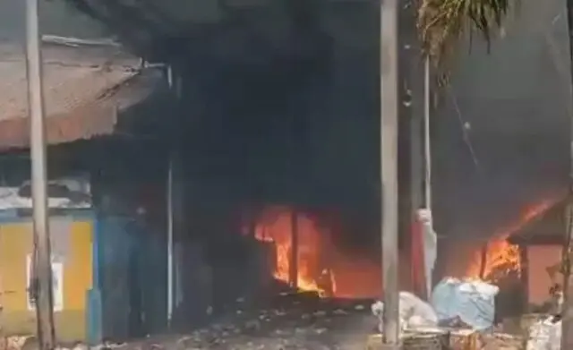 Terdengar Ledakan, TPA Rawa Kucing Kota Tangerang Kebakaran Terdengar Ledakan, TPA Rawa Kucing Kota Tangerang Kebakaran